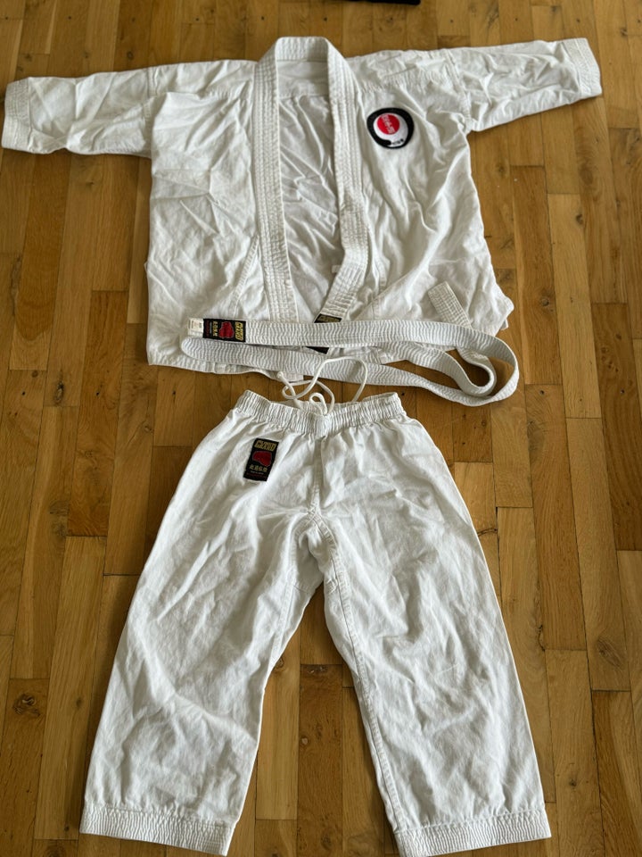 Karatedragt, Karate Gi, str. 110