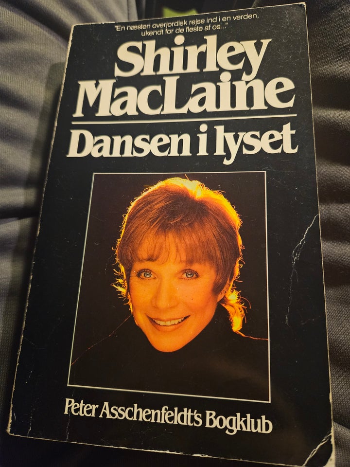 Dansen i lyset, Shirley MacLaine,