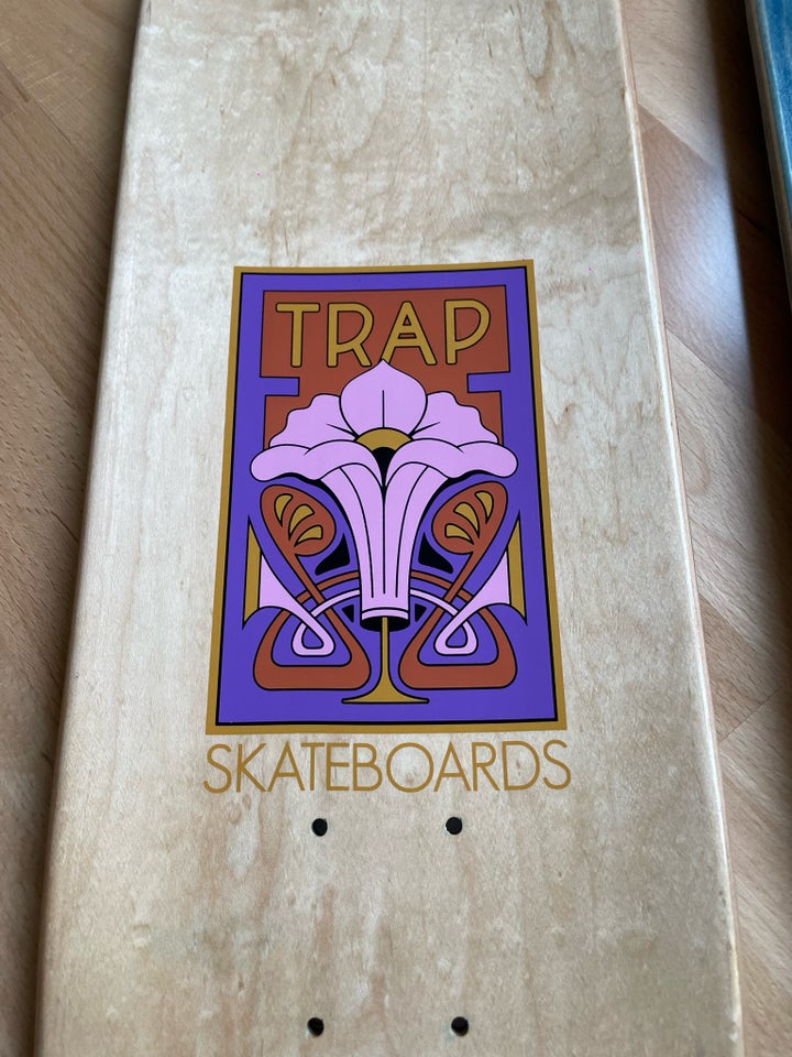 Skateboard, TRAP  HYDROPONIC