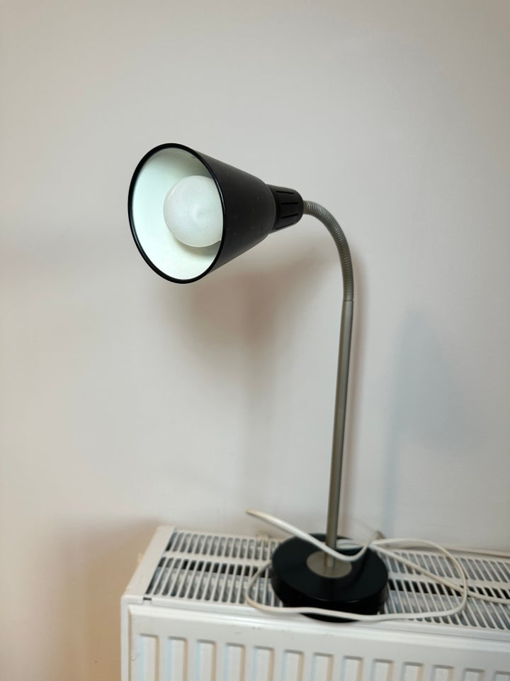 Skrivebordslampe