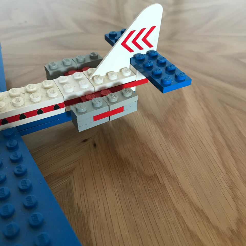 Lego andet, 687