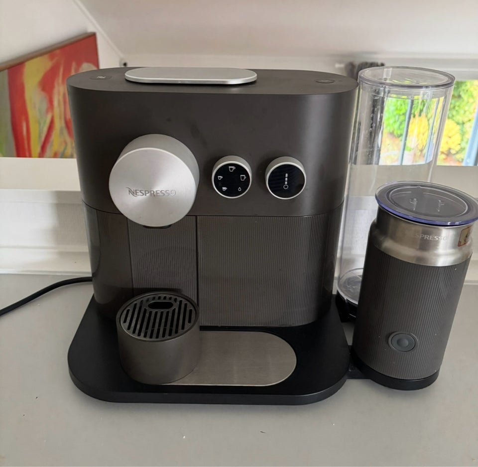 Nespresso Expert kaffemaskine,