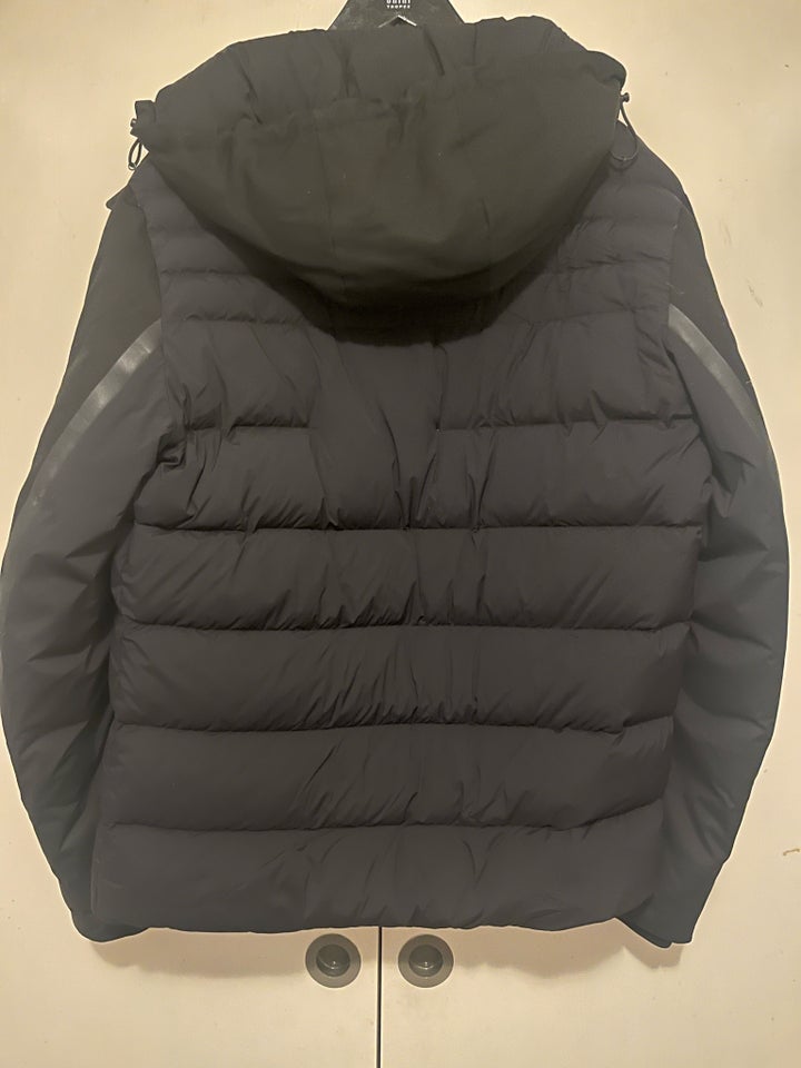 Dynejakke, str. XL, Moncler