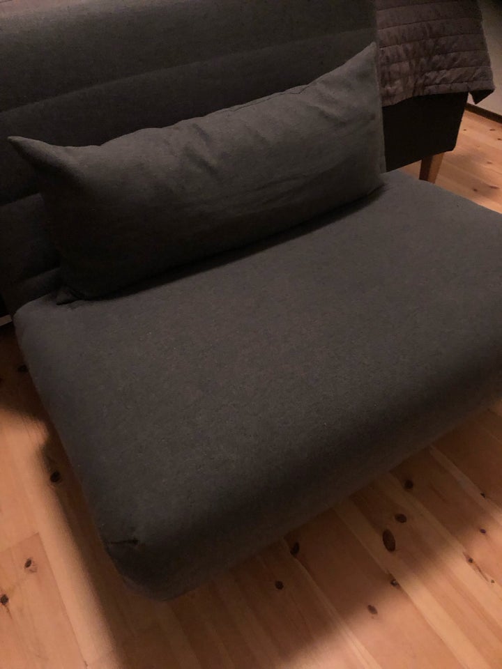 Sovesofa, b: 110 l: 210