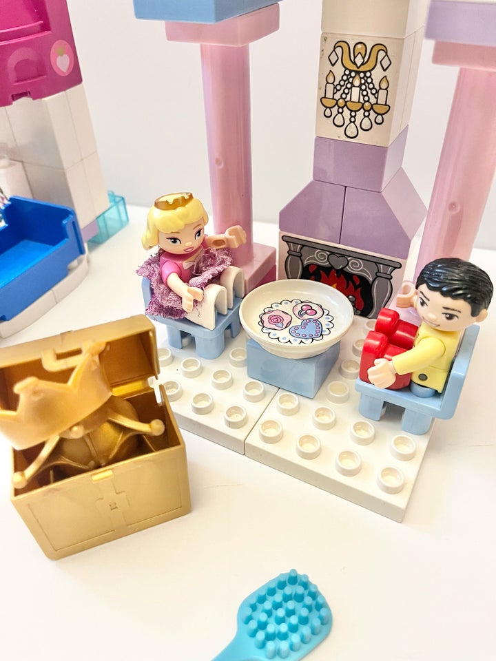 Lego Duplo, Prinsesse eventyr slot