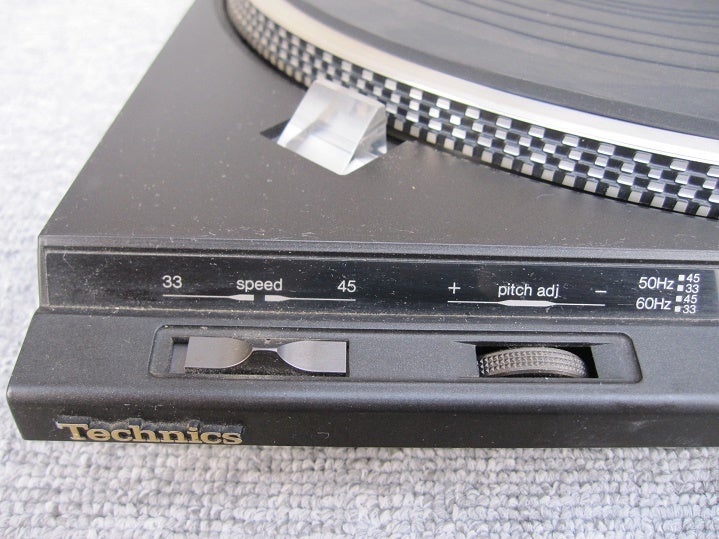 Pladespiller, Technics, SL-BD22