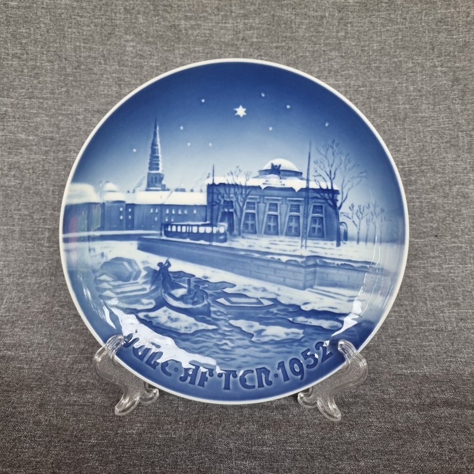 Porcelæn Kgl juleplatter BG