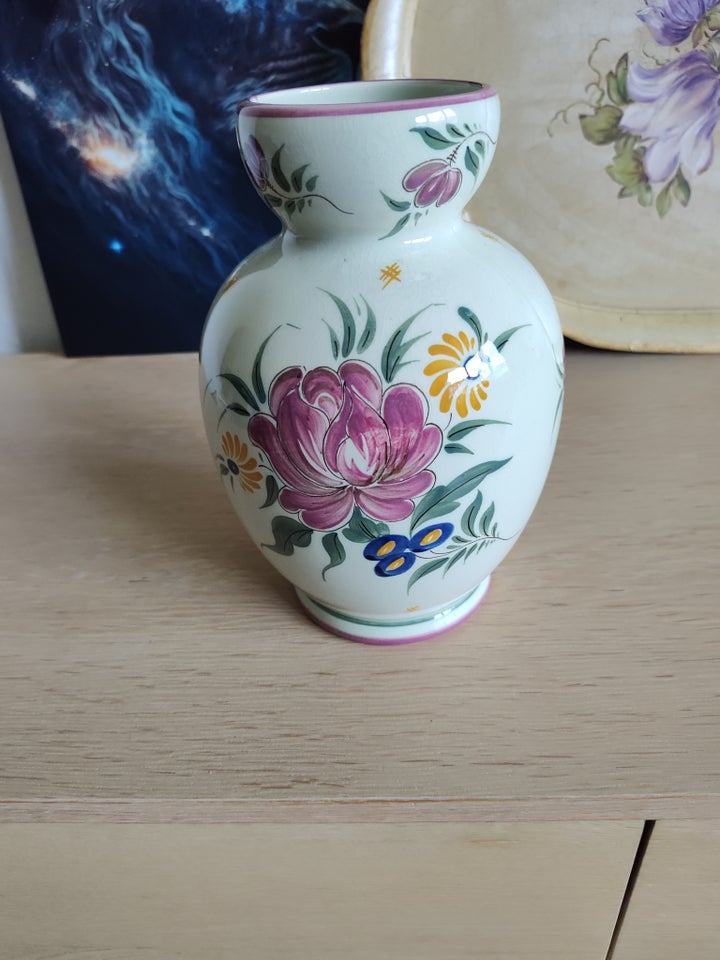 Vase, Gouda