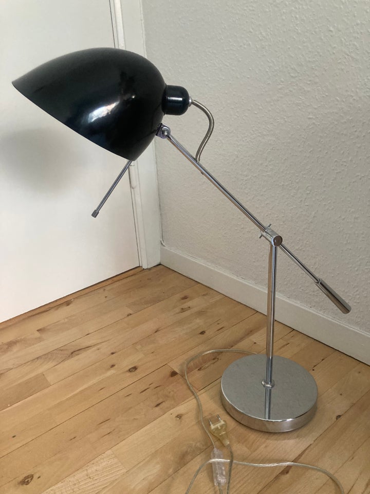 Skrivebordslampe