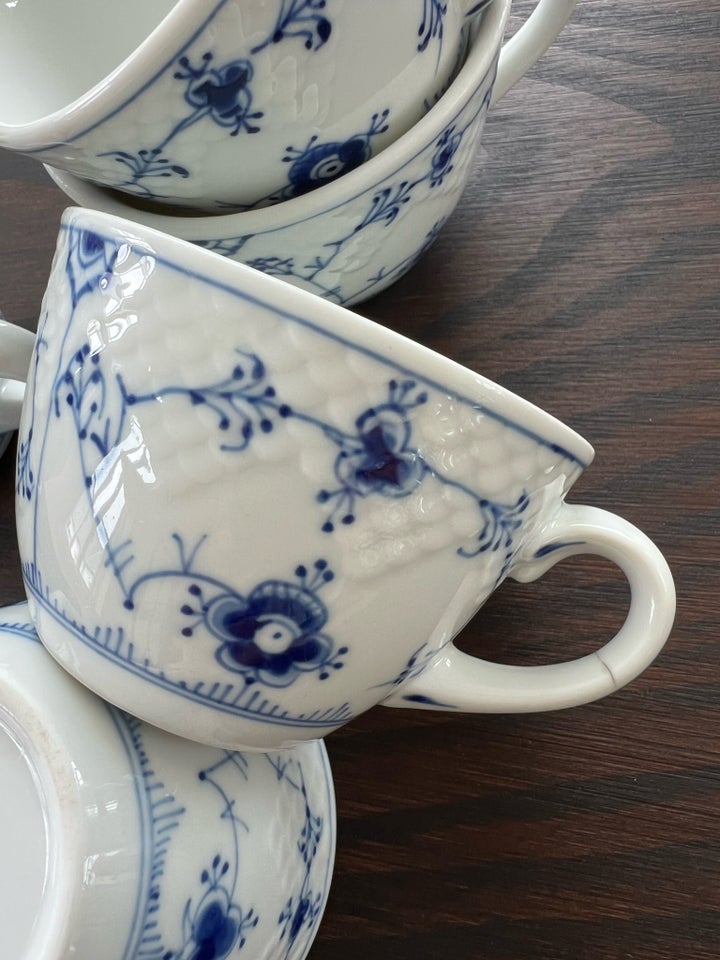 Porcelæn Mellemstore kopper  BG