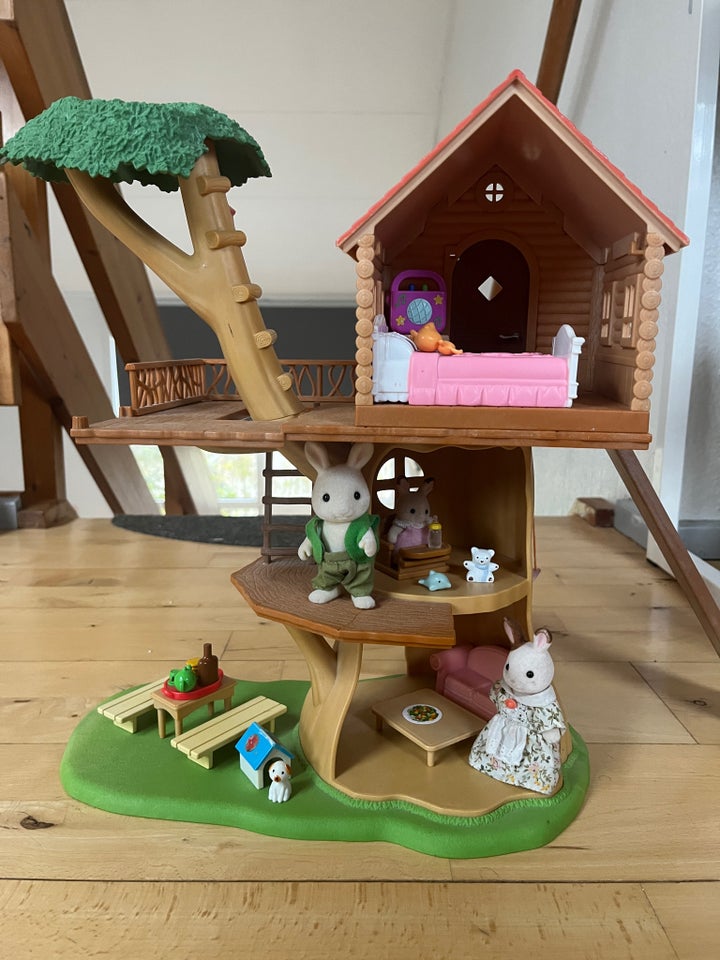 Sylvanian, Træhus med tilbehør