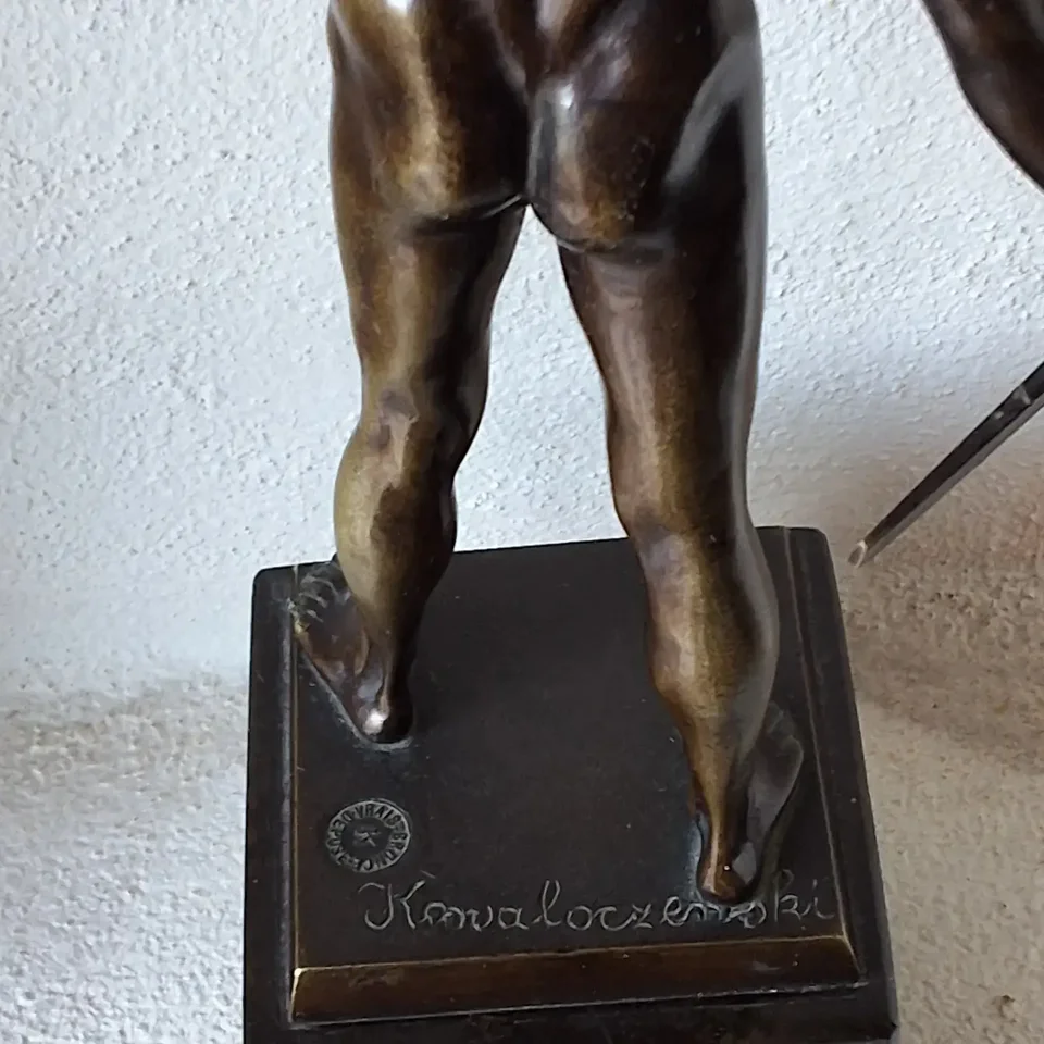 Bronzefigur Paul Ludwig