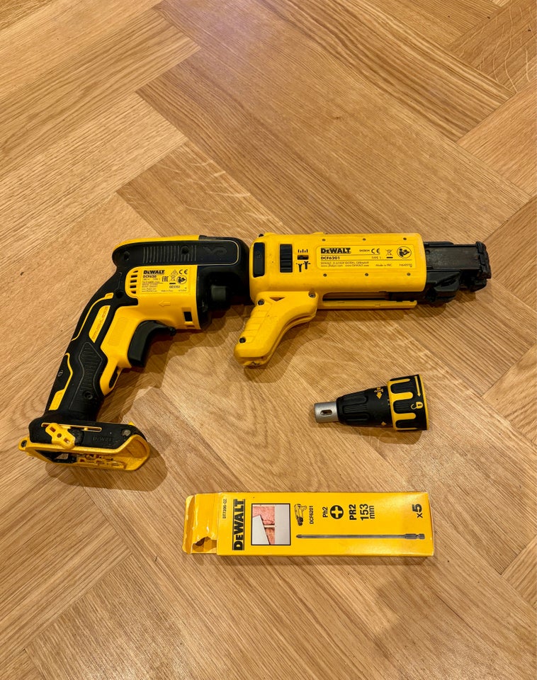 Gipsskruemaskine, DeWalt