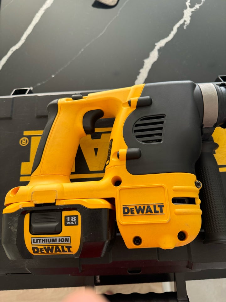 Borehammer, Dewalt