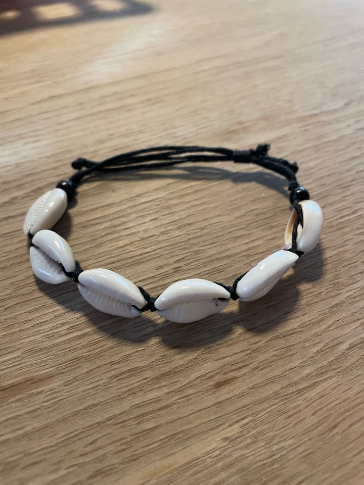 Armbånd, andet materiale, Ukendt