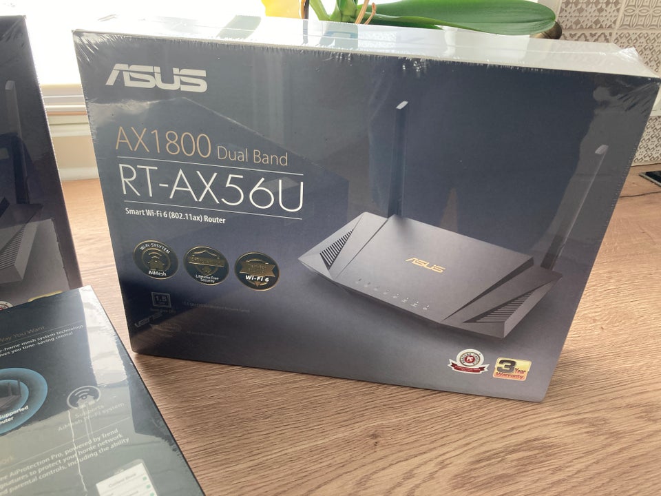 Router wireless ASUS RT-AX56U