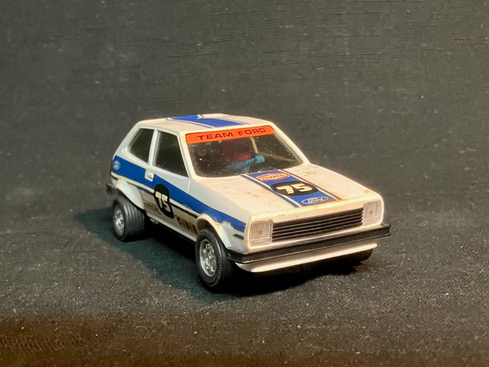 Racerbil, Scalextric Ford Fiesta