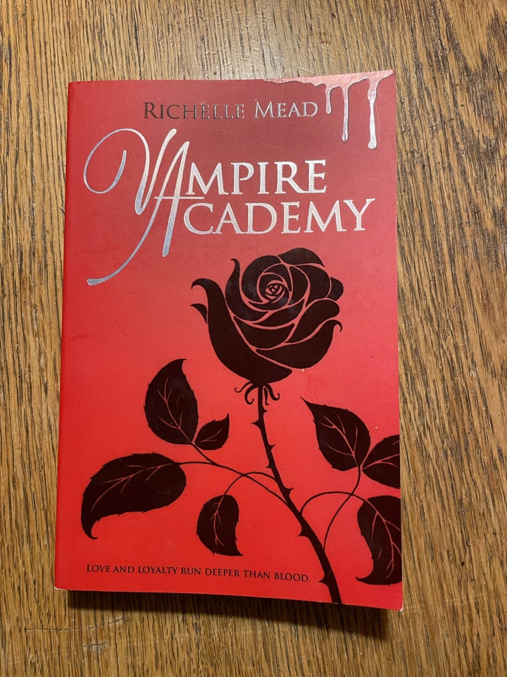 Vampire Academy, Richelle Mead,