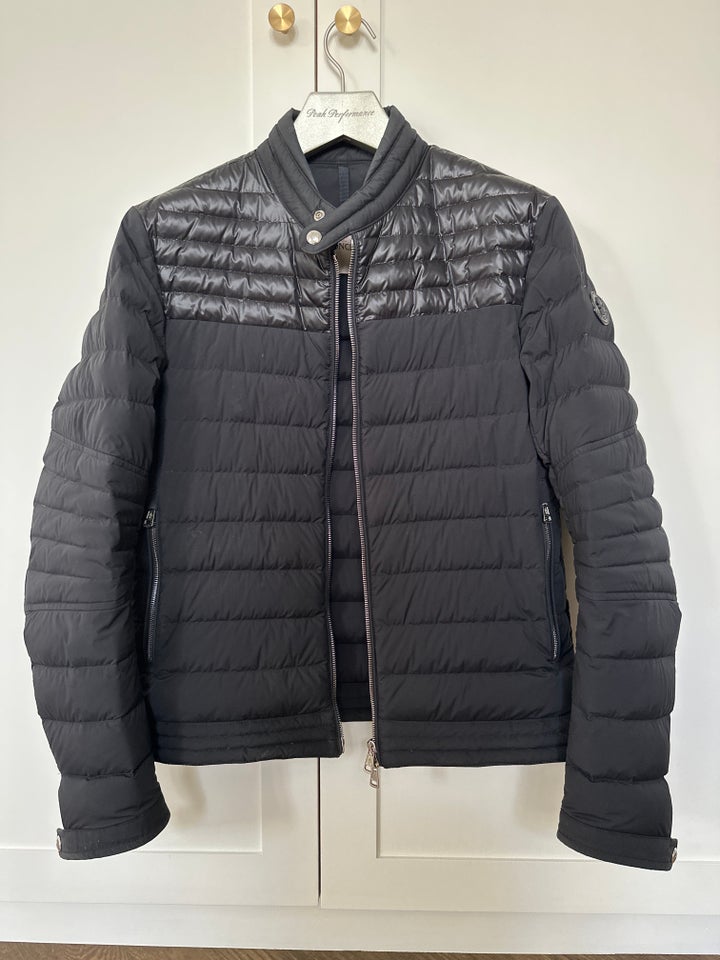 Dynejakke, str. S, Moncler