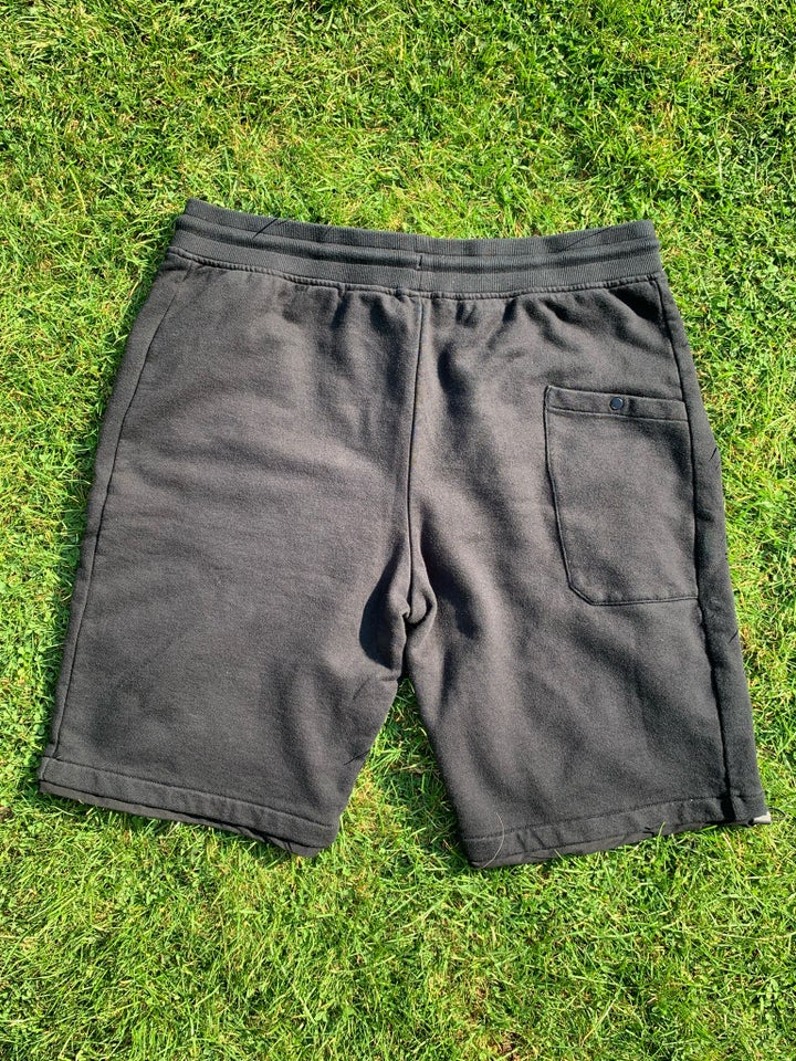 Shorts, Cp Company Shorts Str L,