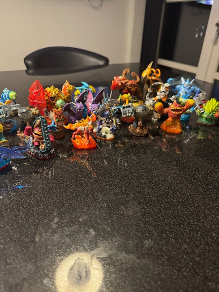 Samlefigurer, Sky landers