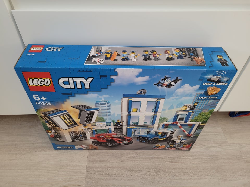 Lego City 60246 Police Station