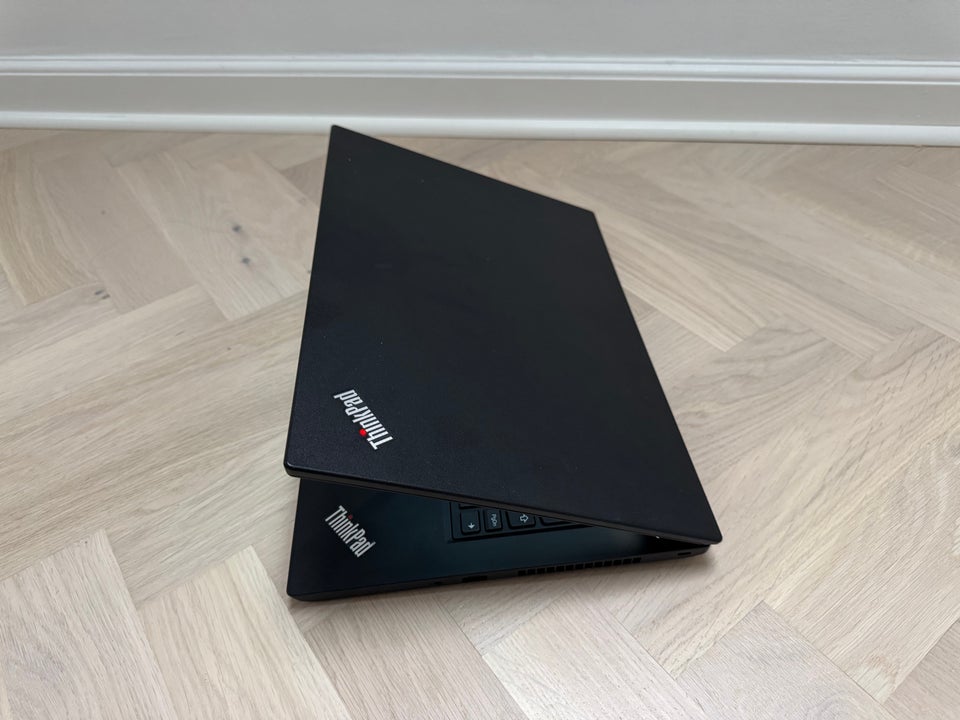 Lenovo l480, i5 3,4 GHz, 16 GB ram