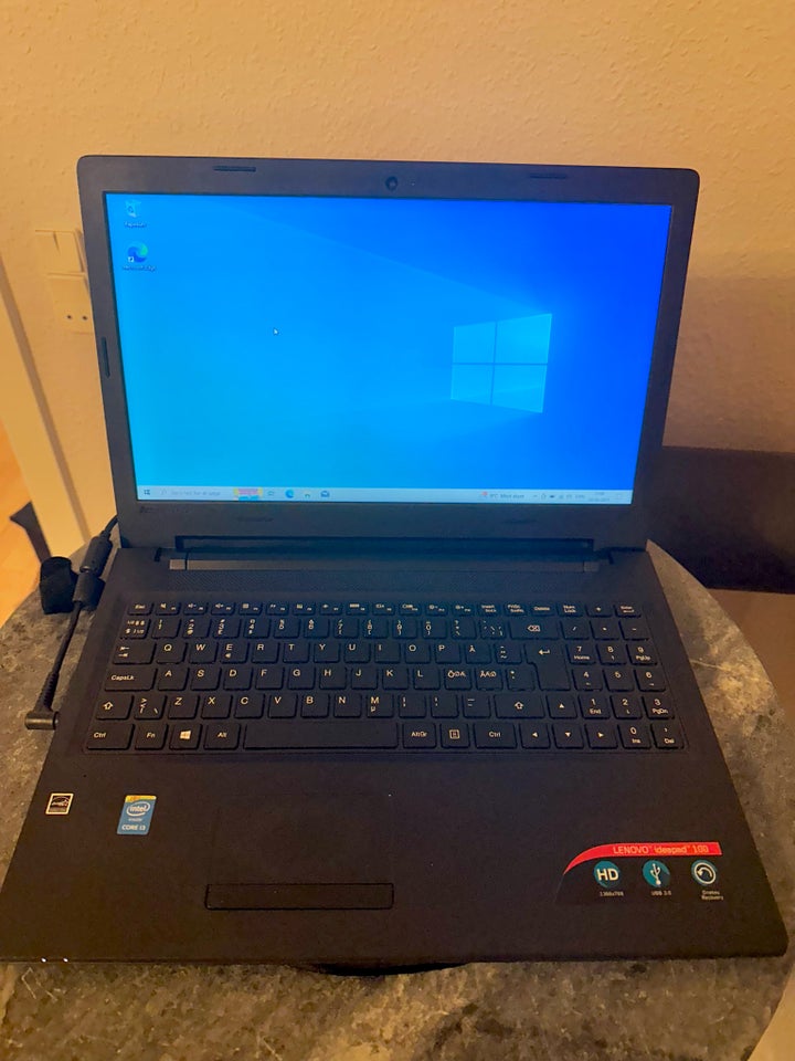 Lenovo Ideapad 103, 2 GHz, 4 GB ram