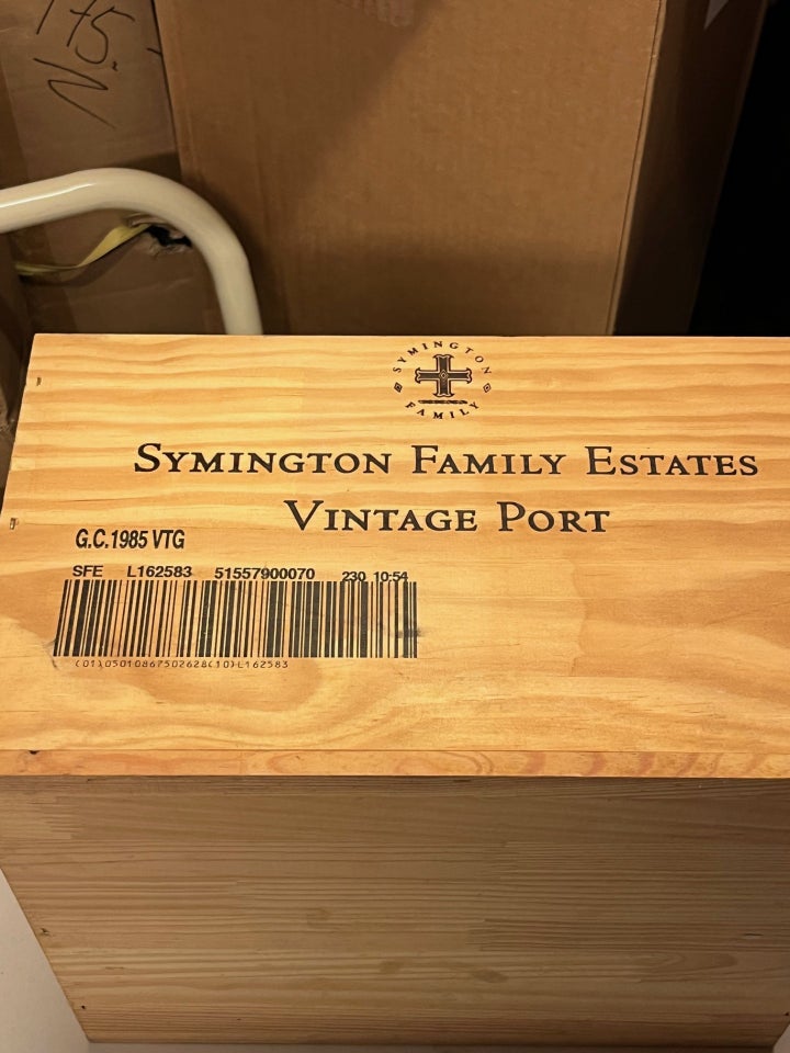 Vin kasse, Symington Estates