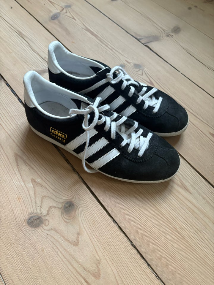 Sneakers, str. 36,5, Adidas