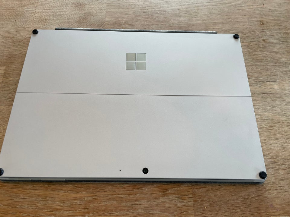 Microsoft Surface pro 7, 1.5 GHz, 8