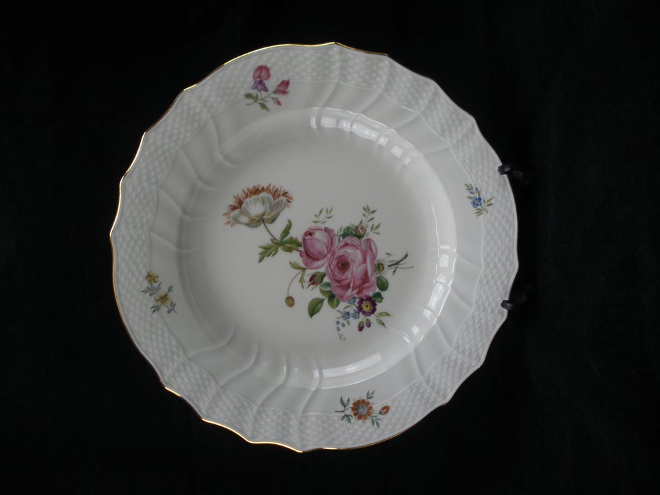 Porcelæn, Middagstallerkerner