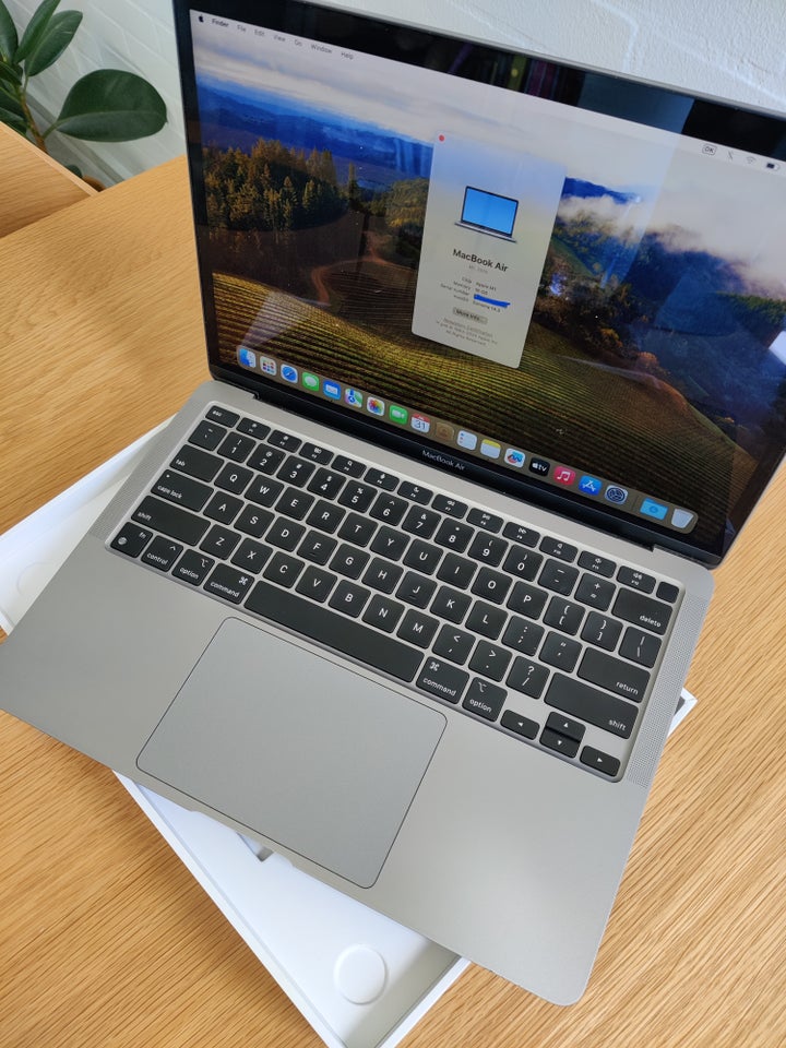 MacBook Air M1 (2020) 16 GB ram