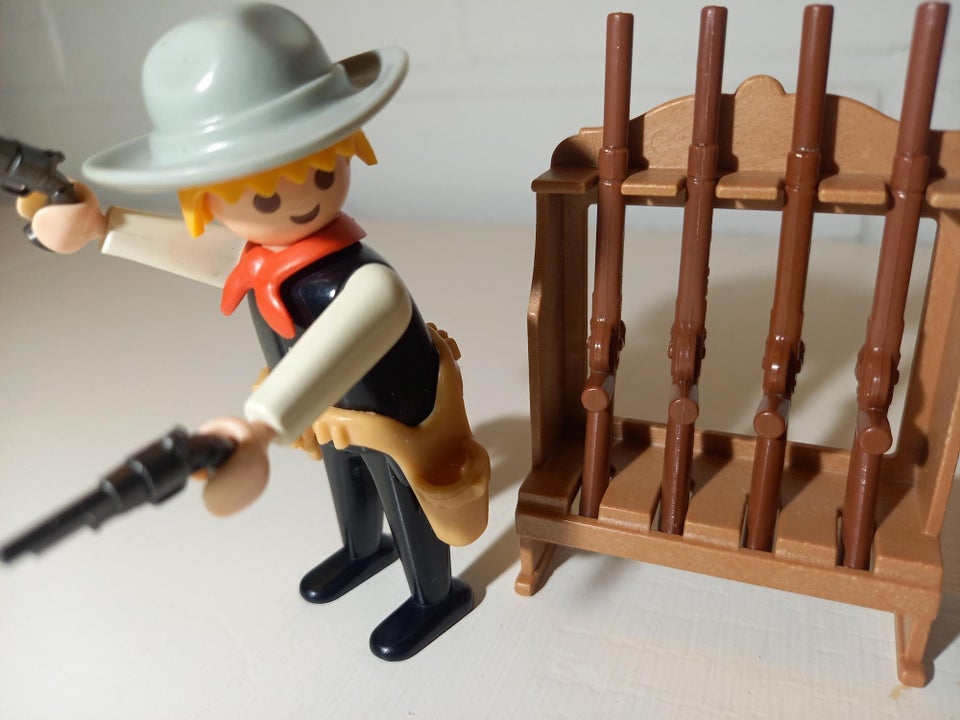 Playmobil Sherif med geværer mm