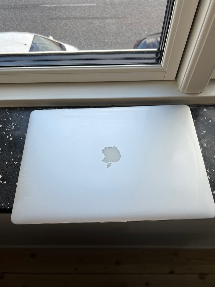 MacBook Pro, 15 inch Mid 2015, 2,2