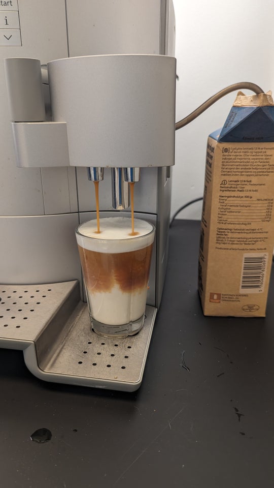 Fuldautomatisk Espressomaskine