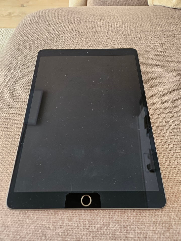 iPad Air 3 64 GB sort