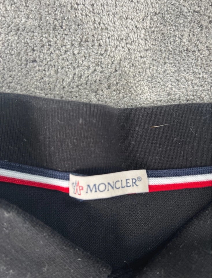 Andet, Moncler, str. S