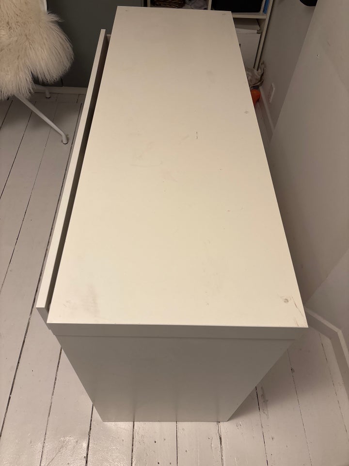 Skrivebord, Ikea, b: 120 d: 41 h: 78