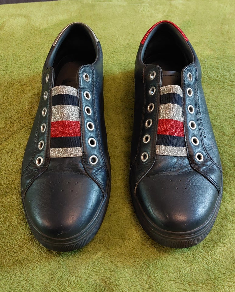 Sneakers str 41 Tommy Hilfiger