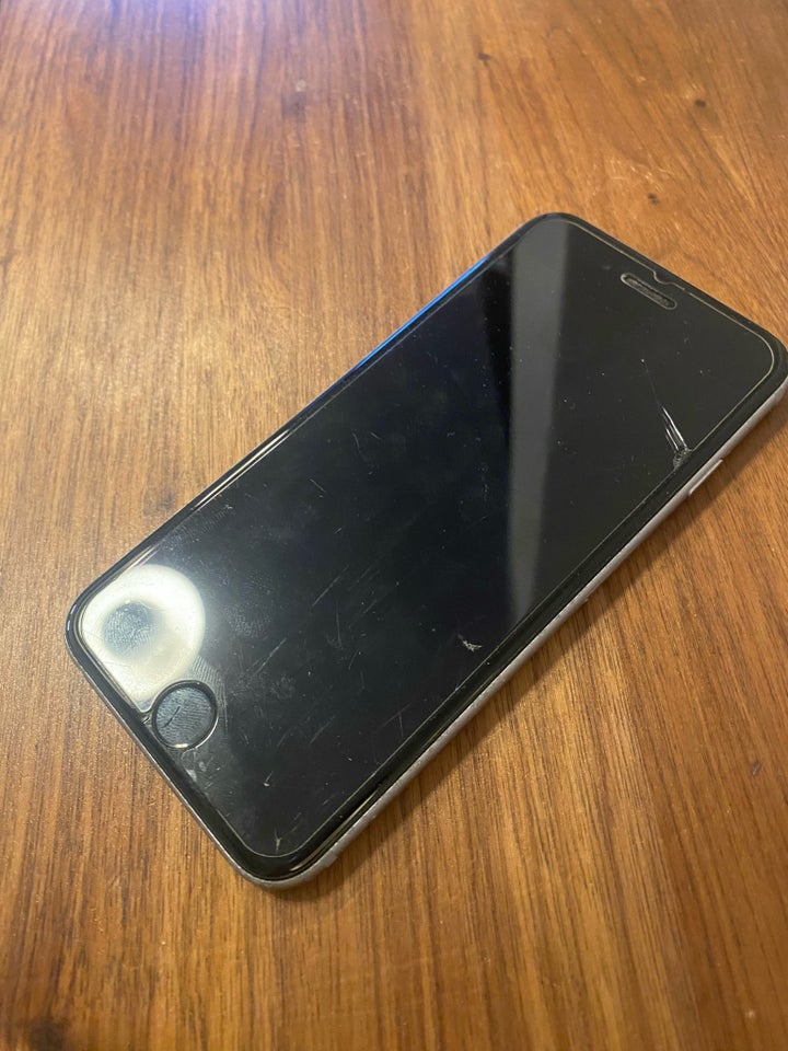 iPhone 6S, 64 GB, grå