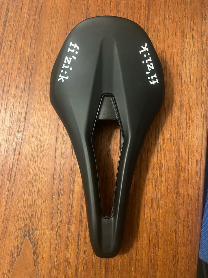 Sadel, Fizik Vento Argo R5 140mm