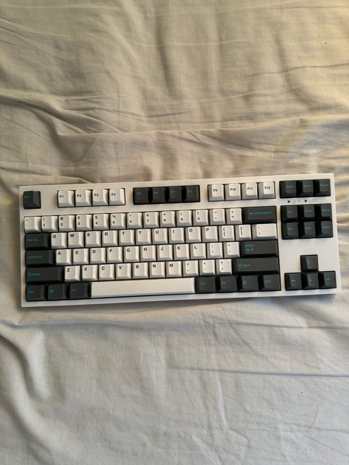 Tastatur, Leopold, 750 bor