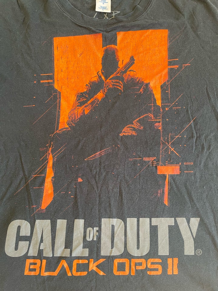 T-shirt Call of Duty - Black ops ll