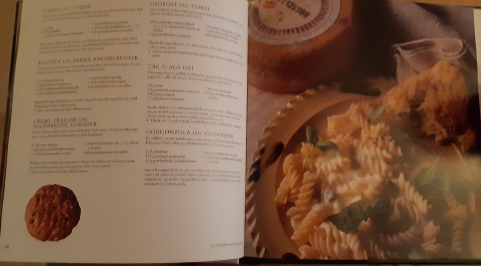 Pasta på 100 måder, emne: mad og vin