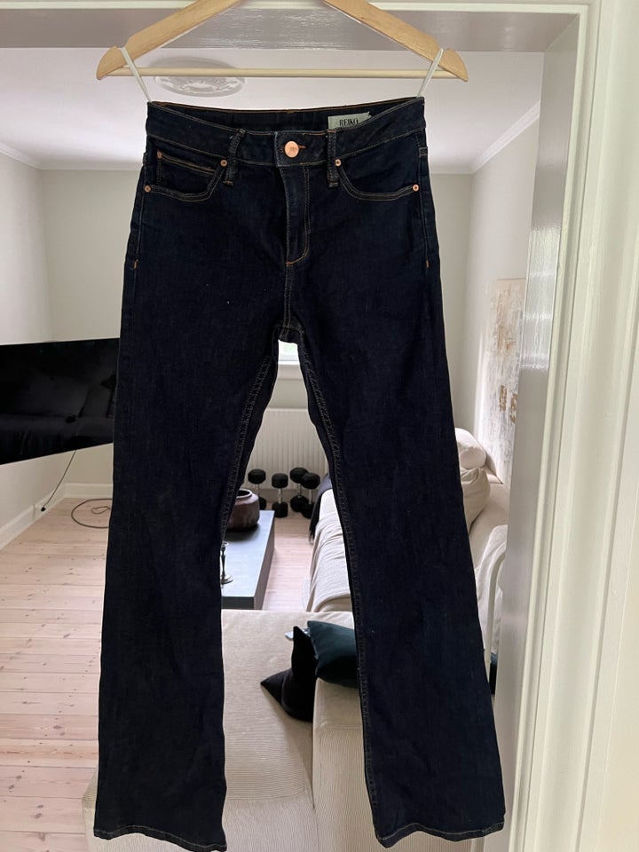 Jeans, Reiko, str. 26