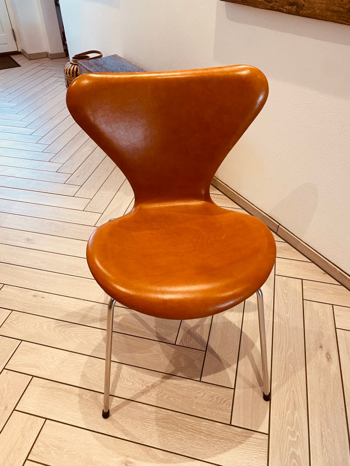 Arne Jacobsen, stol, 7’er