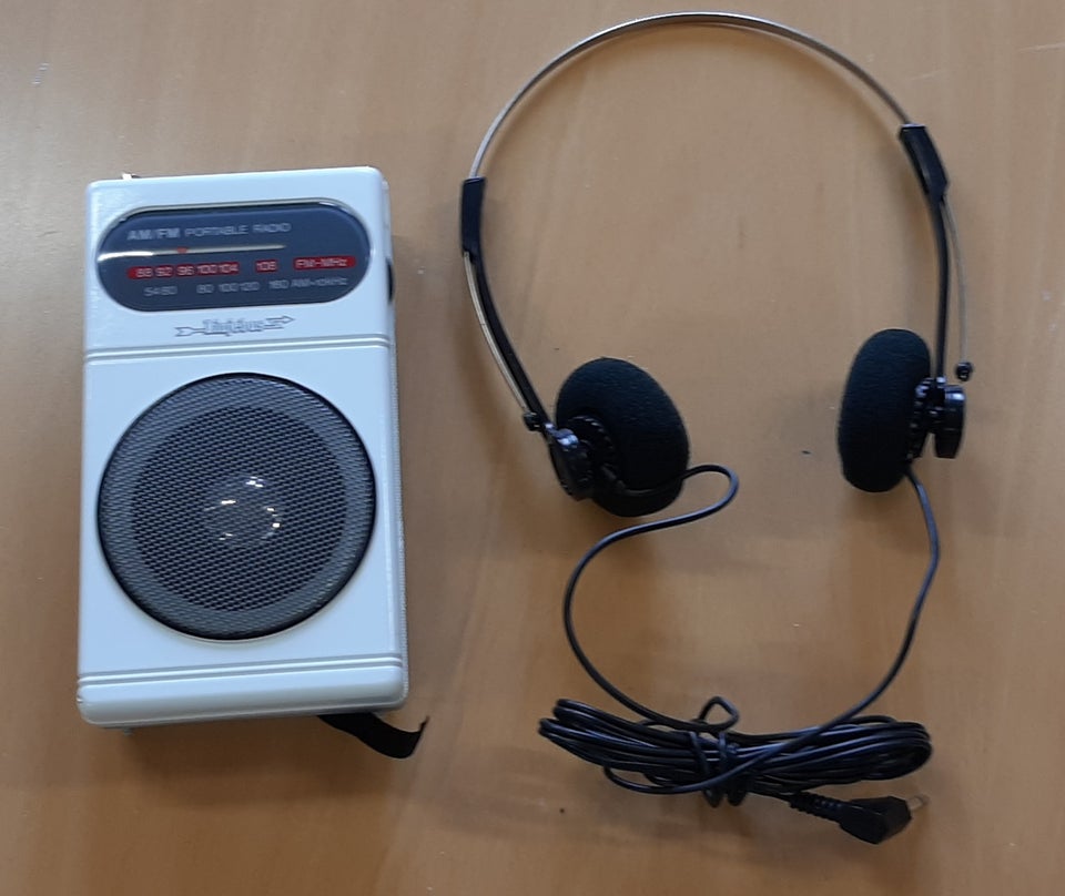 AM/FM radio, Walkman inkl.