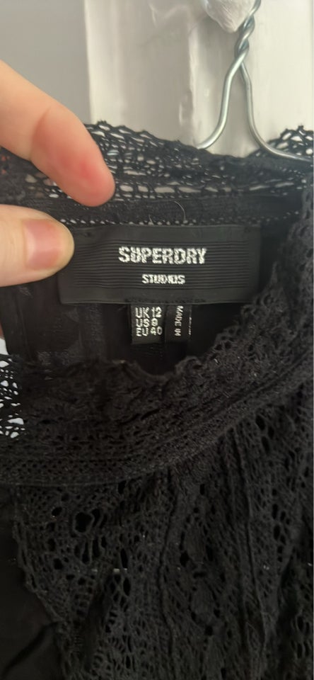 Anden kjole, Superdry, str. L