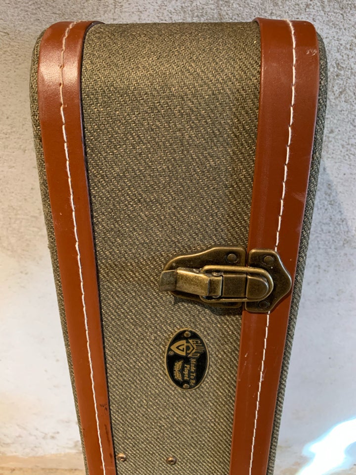 Guitarcase, Guild